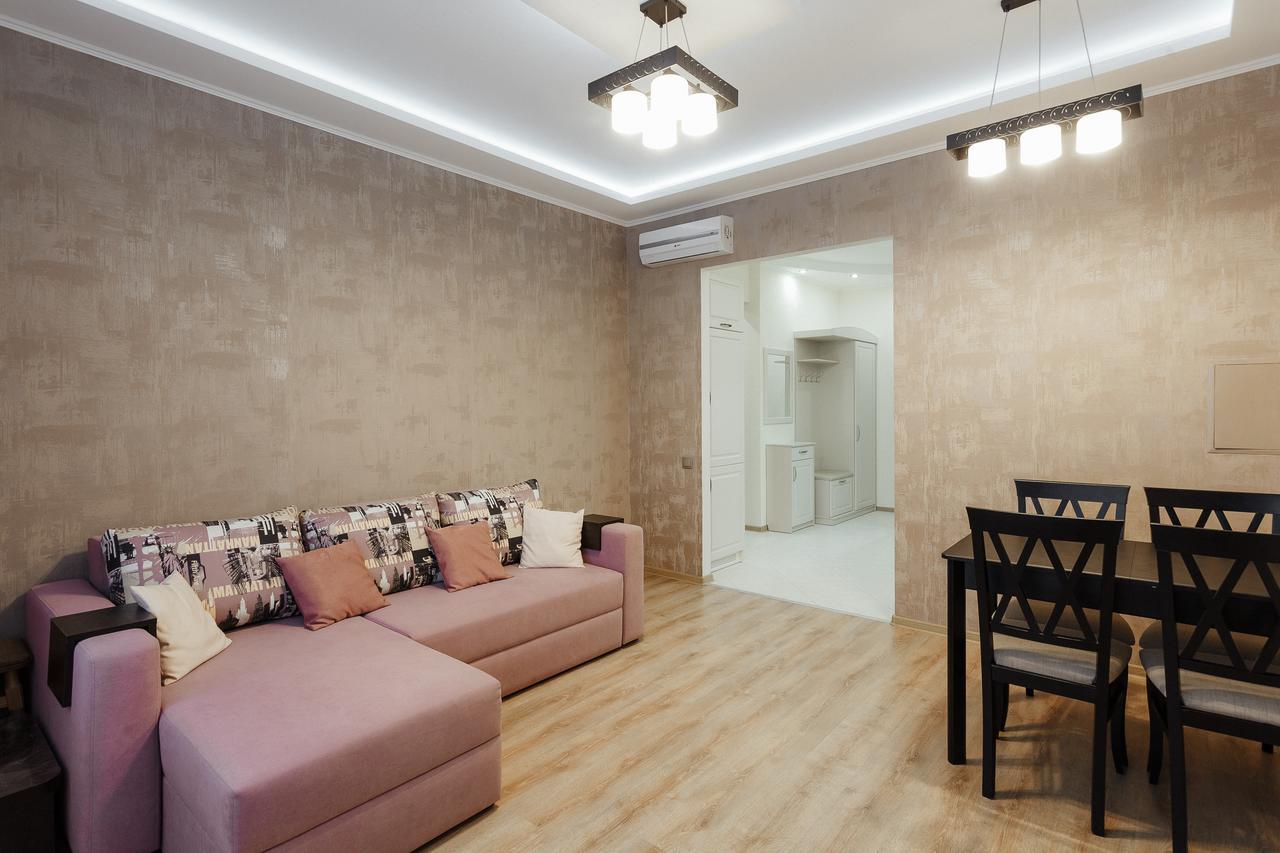 Arcadia Vip-Apartments In Golfstream โอเดสซา ภายนอก รูปภาพ